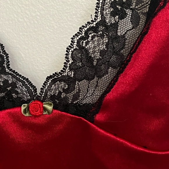 Cute Red Cami/Mini Dress w/ Red Rose - Picture 3 of 6